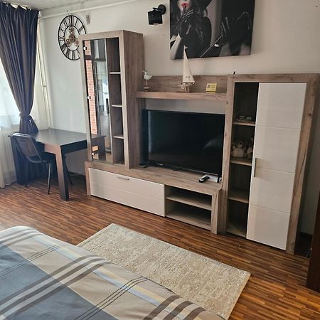 Garsoniera Dary Bloc G2Str Mihai Bravu Turnu Măgurele Dış mekan fotoğraf